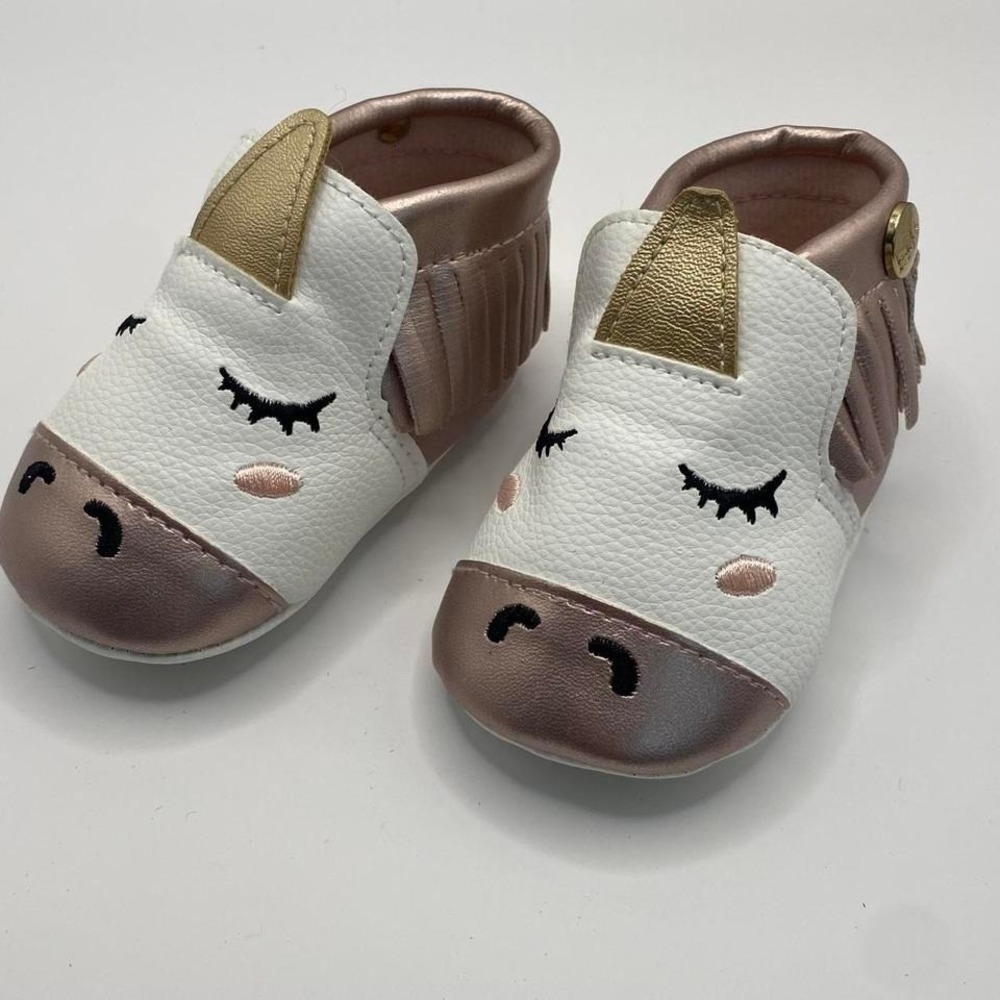 Freshly Picked Baby Unicorn Moccasins Pink White Soft Sole Size 4 Infant